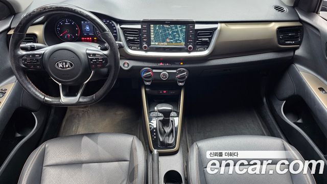 Kia Stonic 2018 — photo 10