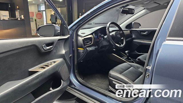 Kia Stonic 2018 — photo 13