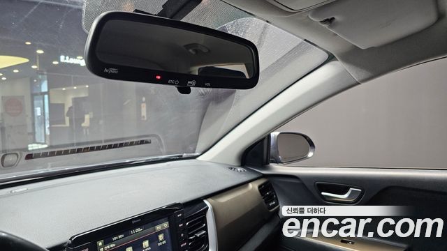 Kia Stonic 2018 — photo 25