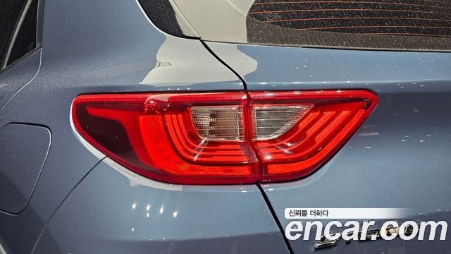 Kia Stonic 2018 — photo 9