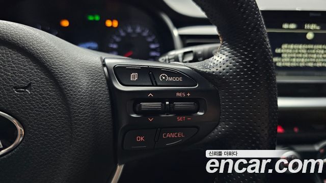 Kia Stonic 2018 — photo 28