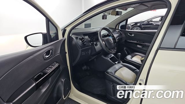 Renault Korea QM3 2016 — photo 13