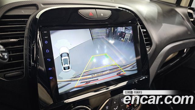 Renault Korea QM3 2016 — photo 20