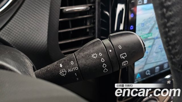 Renault Korea QM3 2016 — photo 29