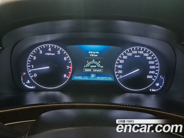 Hyundai Equus 2014 — photo 8