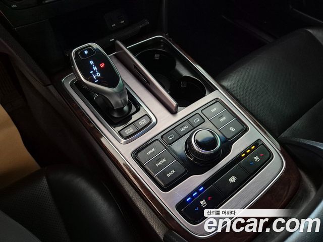 Hyundai Equus 2014 — photo 9
