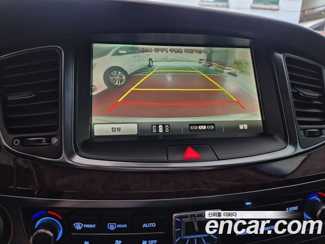 Hyundai Equus 2014 — photo 15