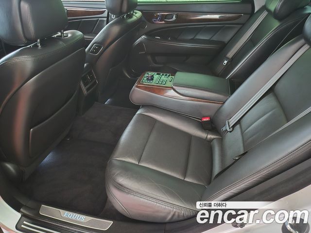Hyundai Equus 2014 — photo 16