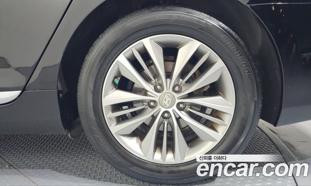 Hyundai Grandeur 2016 — photo 7