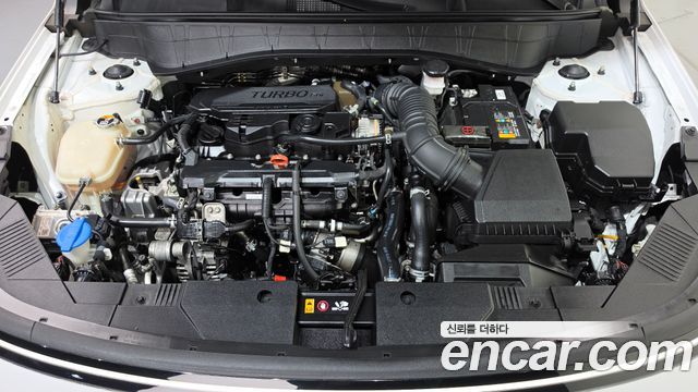 Hyundai Kona 2023 — photo 6