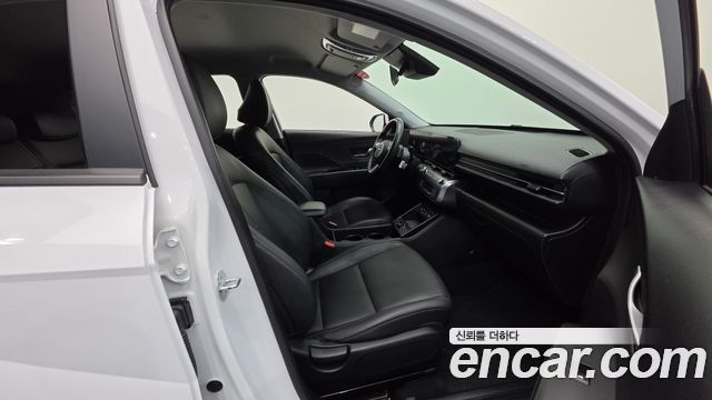 Hyundai Kona 2023 — photo 13