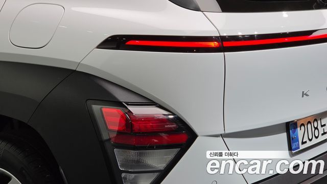 Hyundai Kona 2023 — photo 9