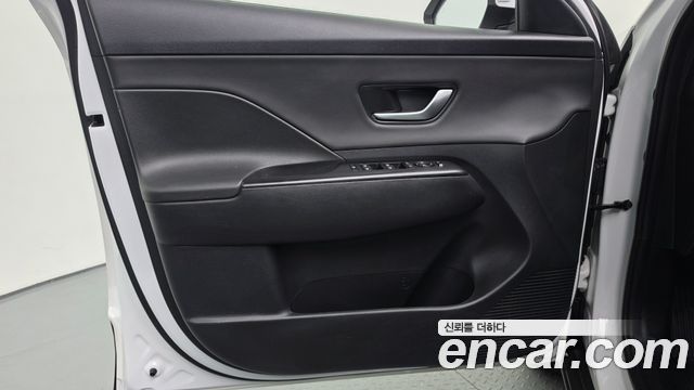 Hyundai Kona 2023 — photo 14