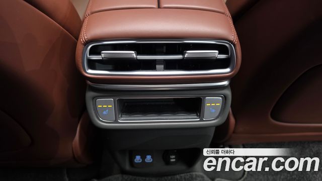 Genesis GV80 2025 — photo 23