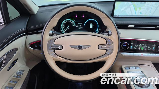 Genesis GV70 2023 — photo 18