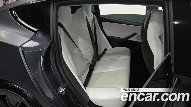 Tesla Model 3 2024 — photo 18