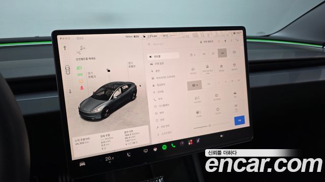 Tesla Model 3 2024 — photo 32