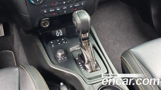 Ford Ranger 2022 — photo 12