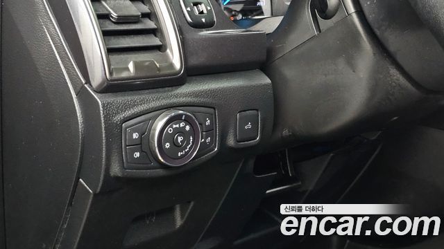 Ford Ranger 2022 — photo 27