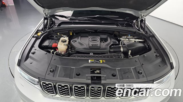 Jeep Cherokee 2021 — photo 6