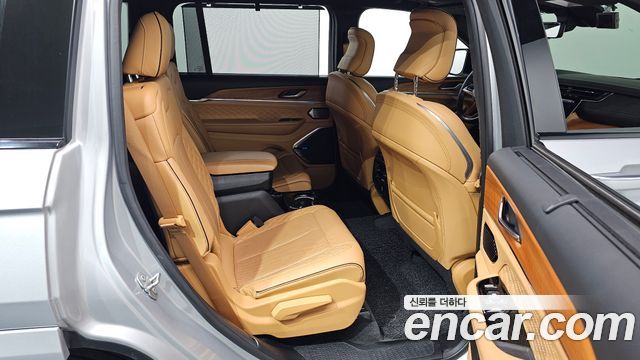 Jeep Cherokee 2021 — photo 17