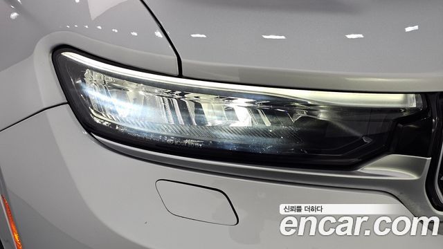 Jeep Cherokee 2021 — photo 8