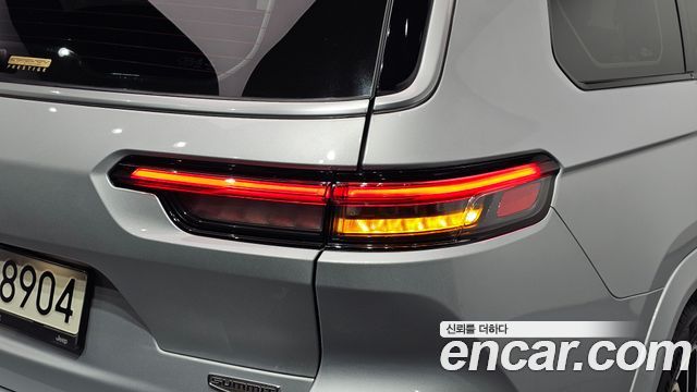 Jeep Cherokee 2021 — photo 9