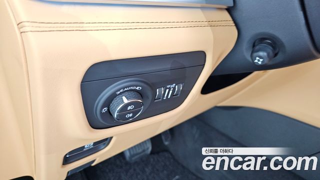 Jeep Cherokee 2021 — photo 33