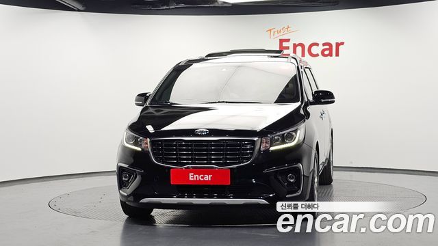 Kia Canival 2019 — photo 3