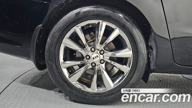 Kia Canival 2019 — photo 7