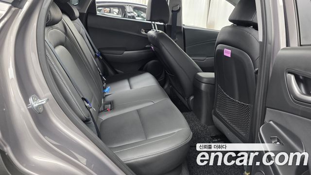 Hyundai Kona 2018 — photo 17