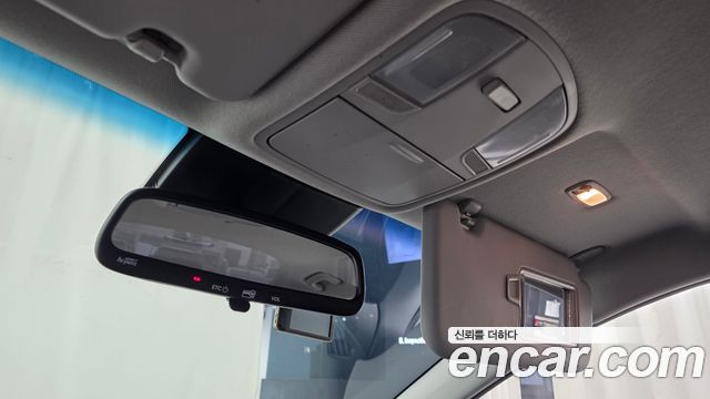 Hyundai Kona 2018 — photo 23
