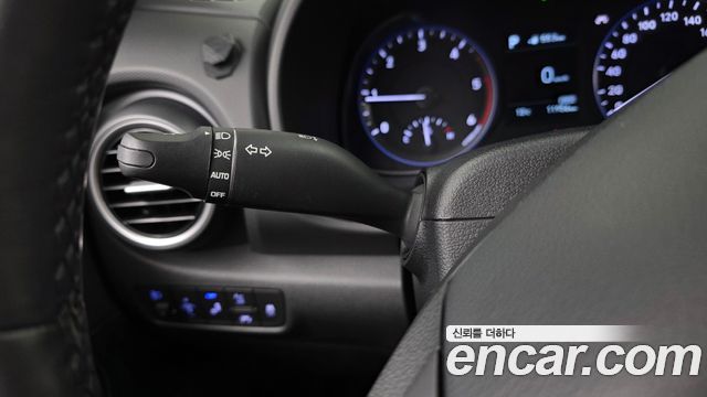 Hyundai Kona 2018 — photo 28