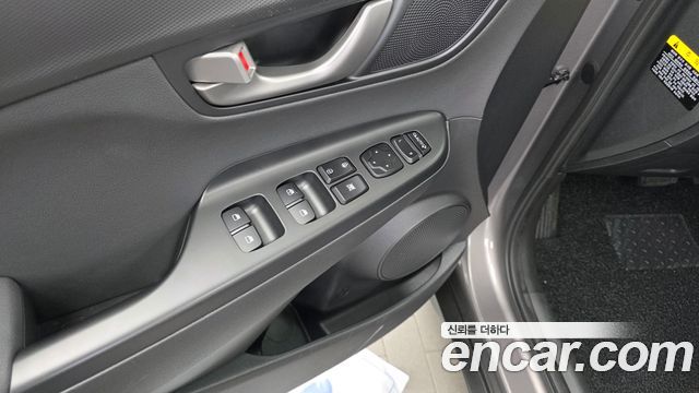 Hyundai Kona 2018 — photo 30