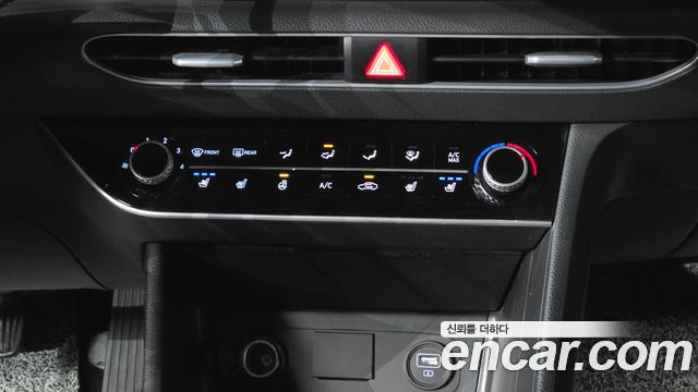 Hyundai Sonata 2020 — photo 16