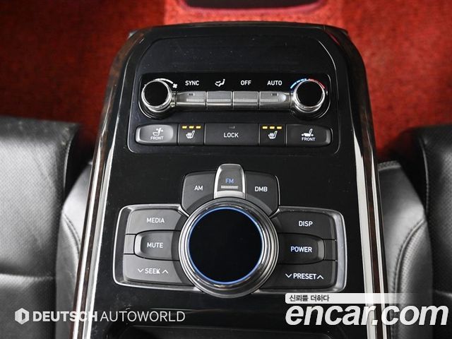 Genesis EQ900 2017 — photo 15