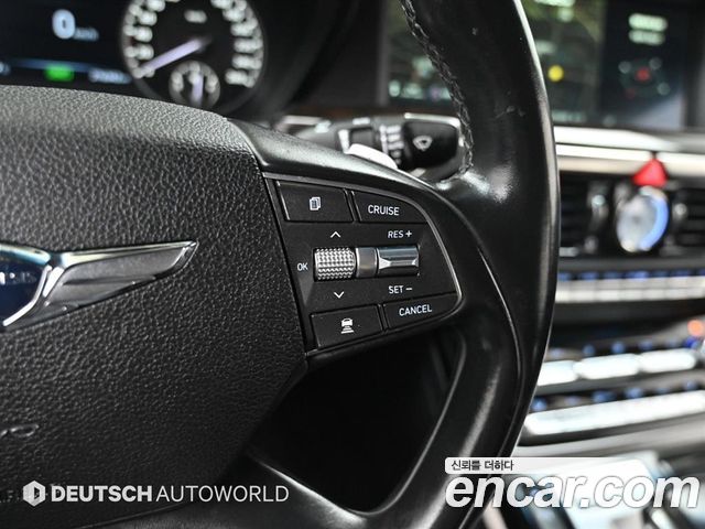 Genesis EQ900 2017 — photo 16
