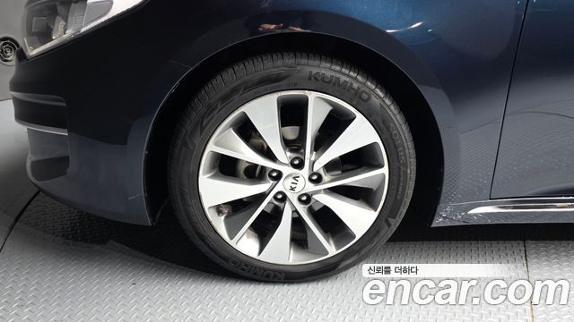 Kia K5 2018 — photo 5