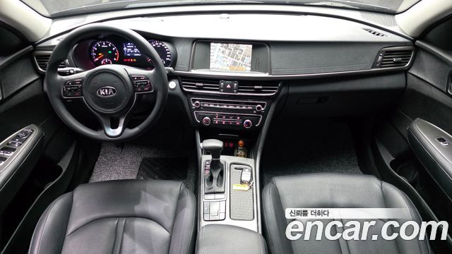 Kia K5 2018 — photo 10