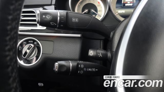 Mercedes-Benz E-Class 2014 — photo 26