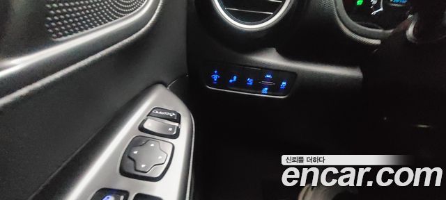 Hyundai Kona 2019 — photo 13