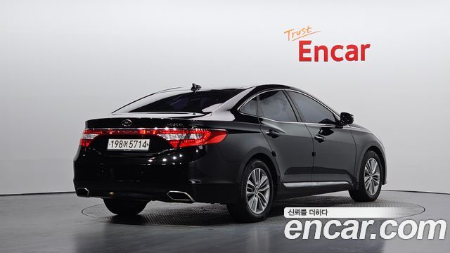 Hyundai Grandeur 2017 — photo 2