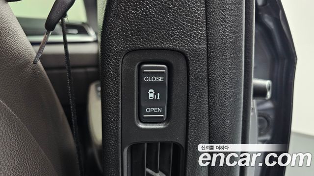 Honda Odyssey 2018 — photo 27
