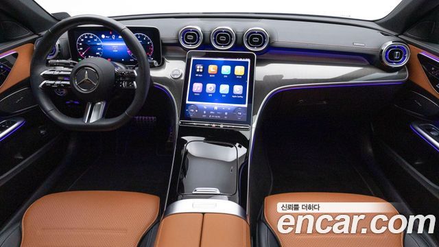 Mercedes-Benz C-Class 2025 — photo 7
