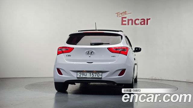 Hyundai i30 2012 — photo 4