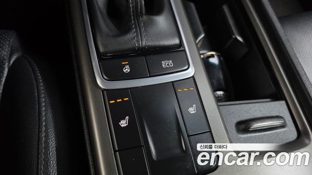 Kia K5 2020 — photo 22