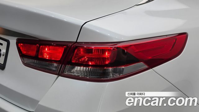 Kia K5 2020 — photo 9