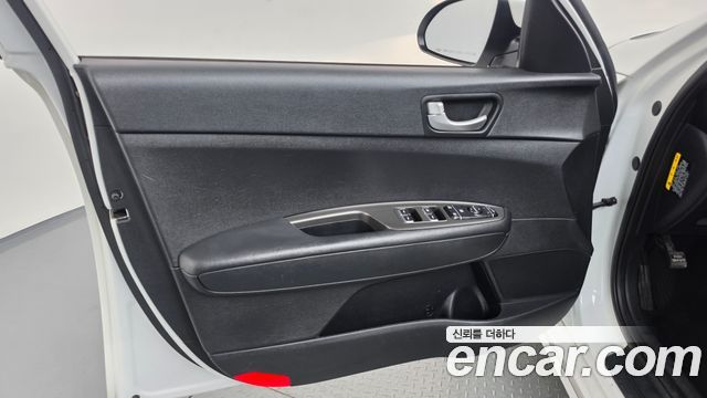 Kia K5 2020 — photo 14