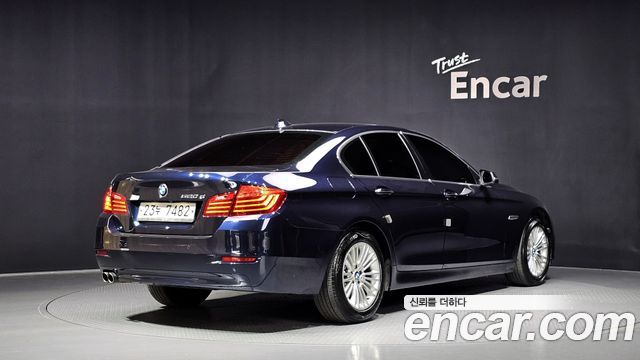 BMW 5-Series 2014 — photo 2