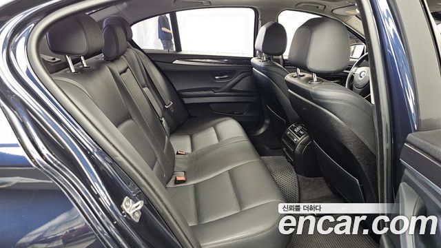 BMW 5-Series 2014 — photo 12